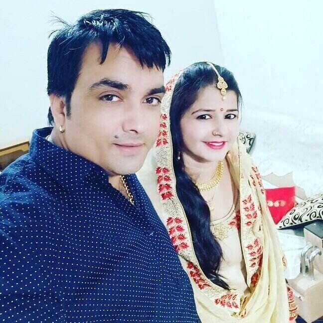 Surender Romio Wife