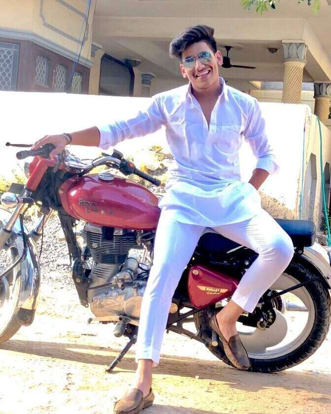 Dhruv Singhal